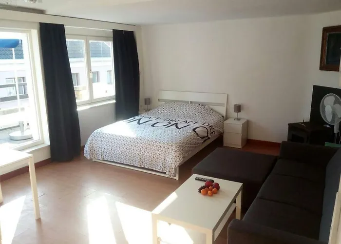 The Coolest Baby Penthouse In Διαμέρισμα